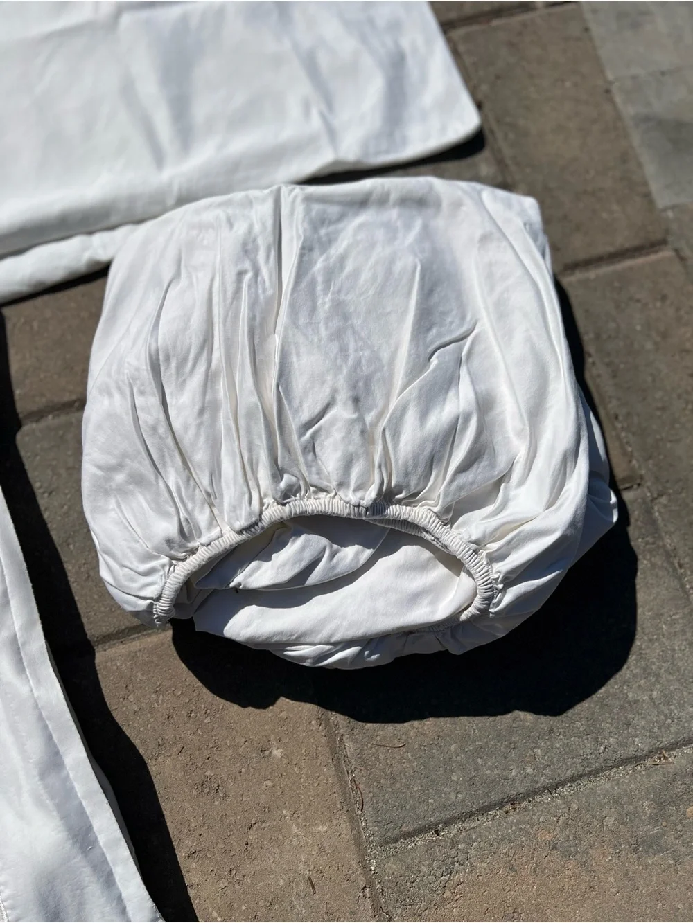 100% Egyptian Cotton Queen Sheet Set White Fitted Flat Sheet 2 Pillowcases India